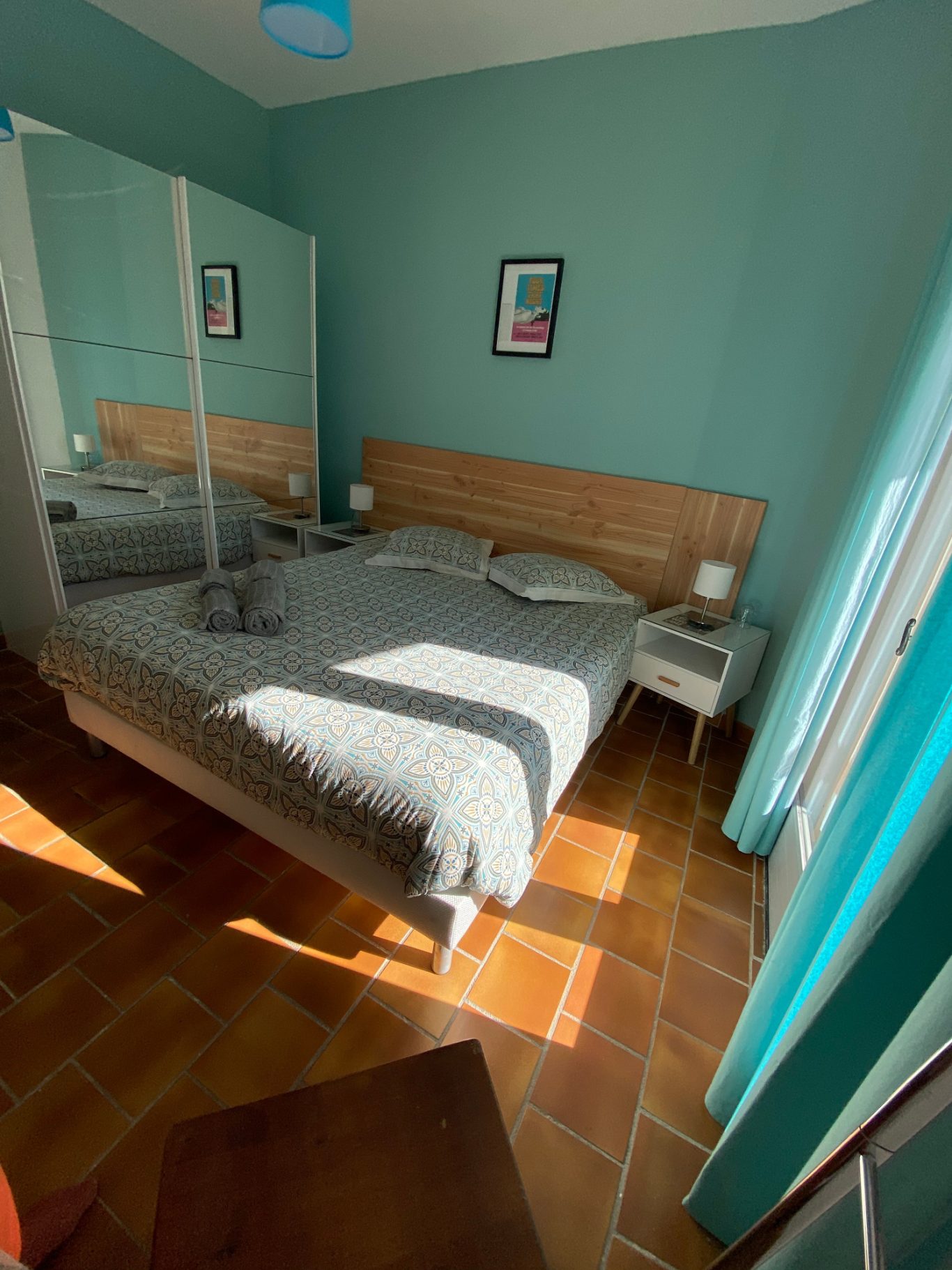 Villa PaulAna chambre bleue rez de piscine Villa PaulAna chambres d'hôtes naturistes Cap d'Agde, chambre bleue rez de piscine